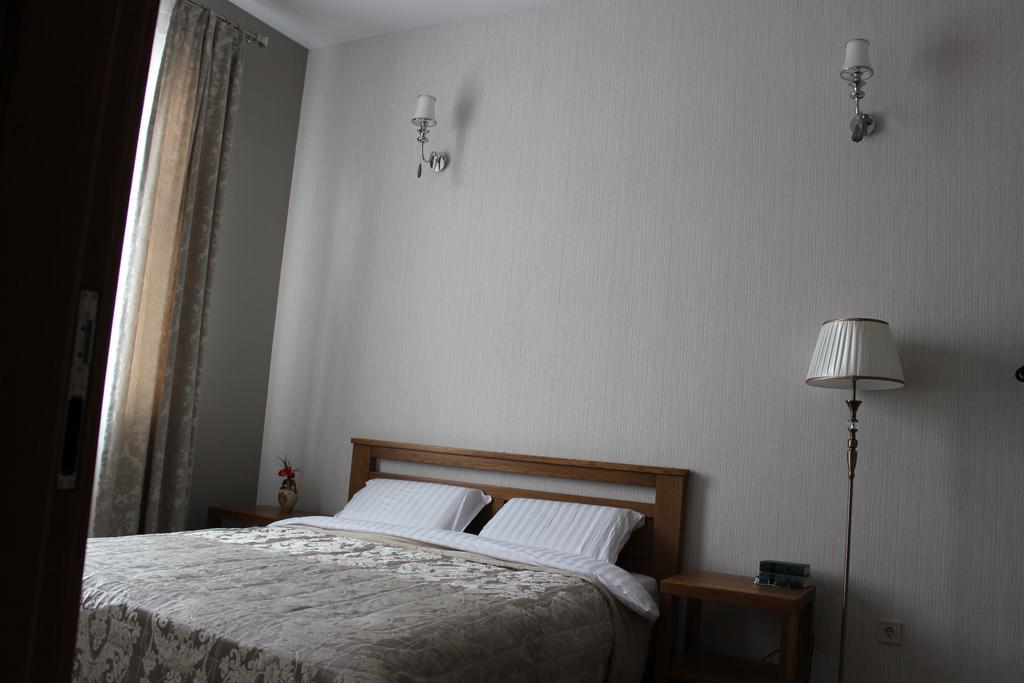 Hotel Barin House à Soumy Extérieur photo