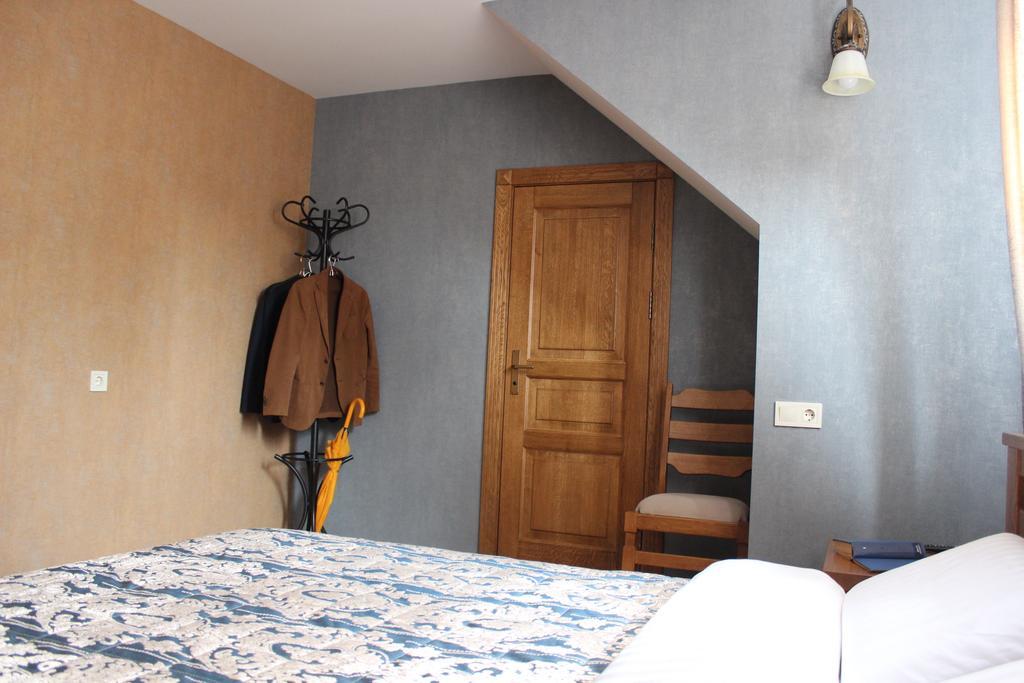 Hotel Barin House à Soumy Extérieur photo