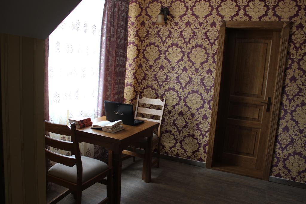 Hotel Barin House à Soumy Extérieur photo